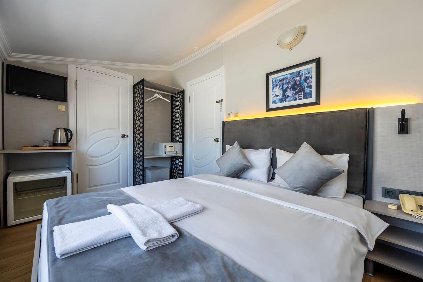 Taksim-Trust-Hotel-Room-22