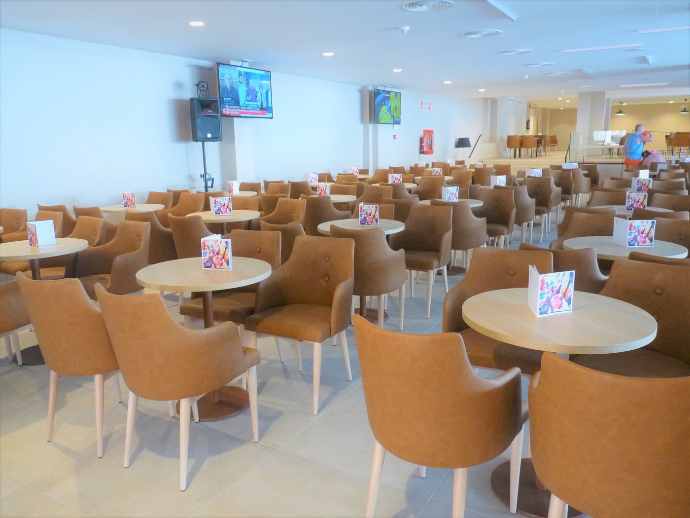 30 Degrees Hotel Pineda Splash