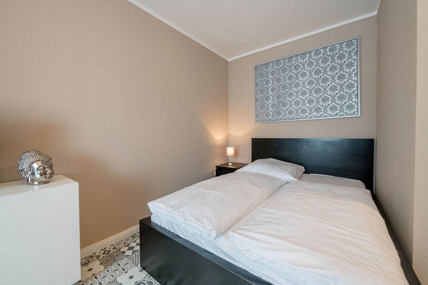 Aparthotel-Alma-Bonn-Room-17