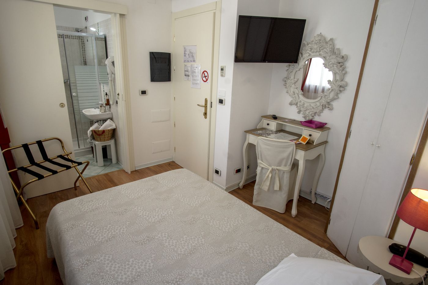 Antigo-Trovatore-Room-27