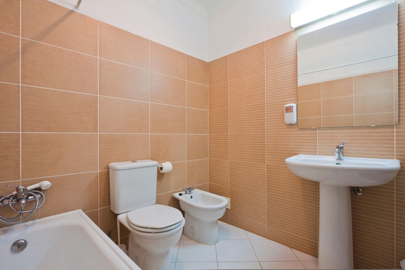 Colina-Village-Room-22