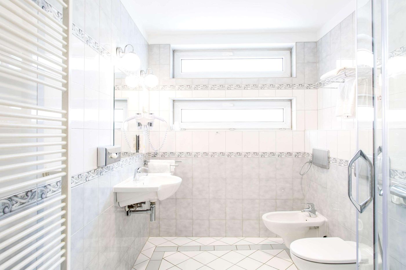 Qubus Hotel Wroclaw-Poland-WROCLAW-Room-5