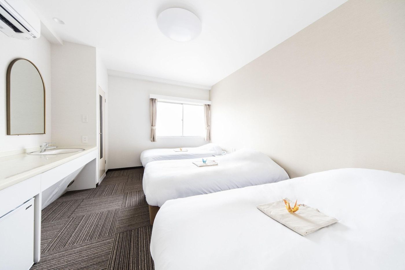 Best Hotel-Japan-TOKYO-Room-8