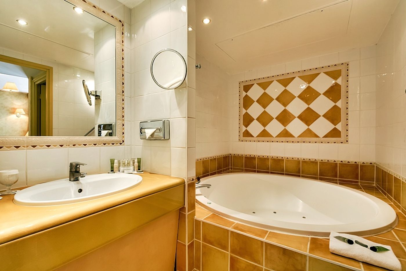 Villa-Beaumarchais-Room-18