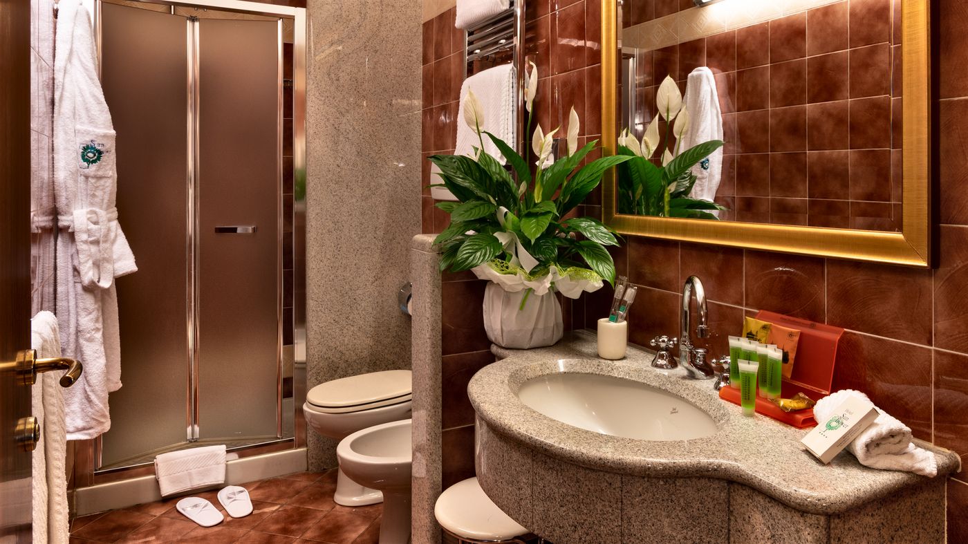 Sunflower-Hotel-Room-26