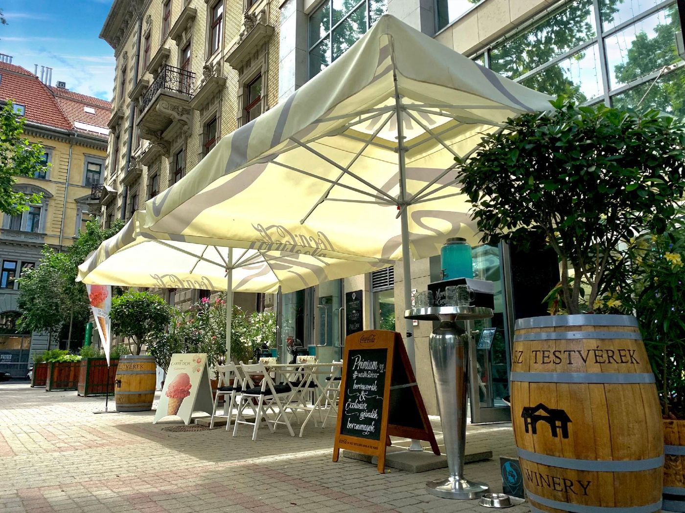 Smart-Hotel-Budapest-Terrace-90