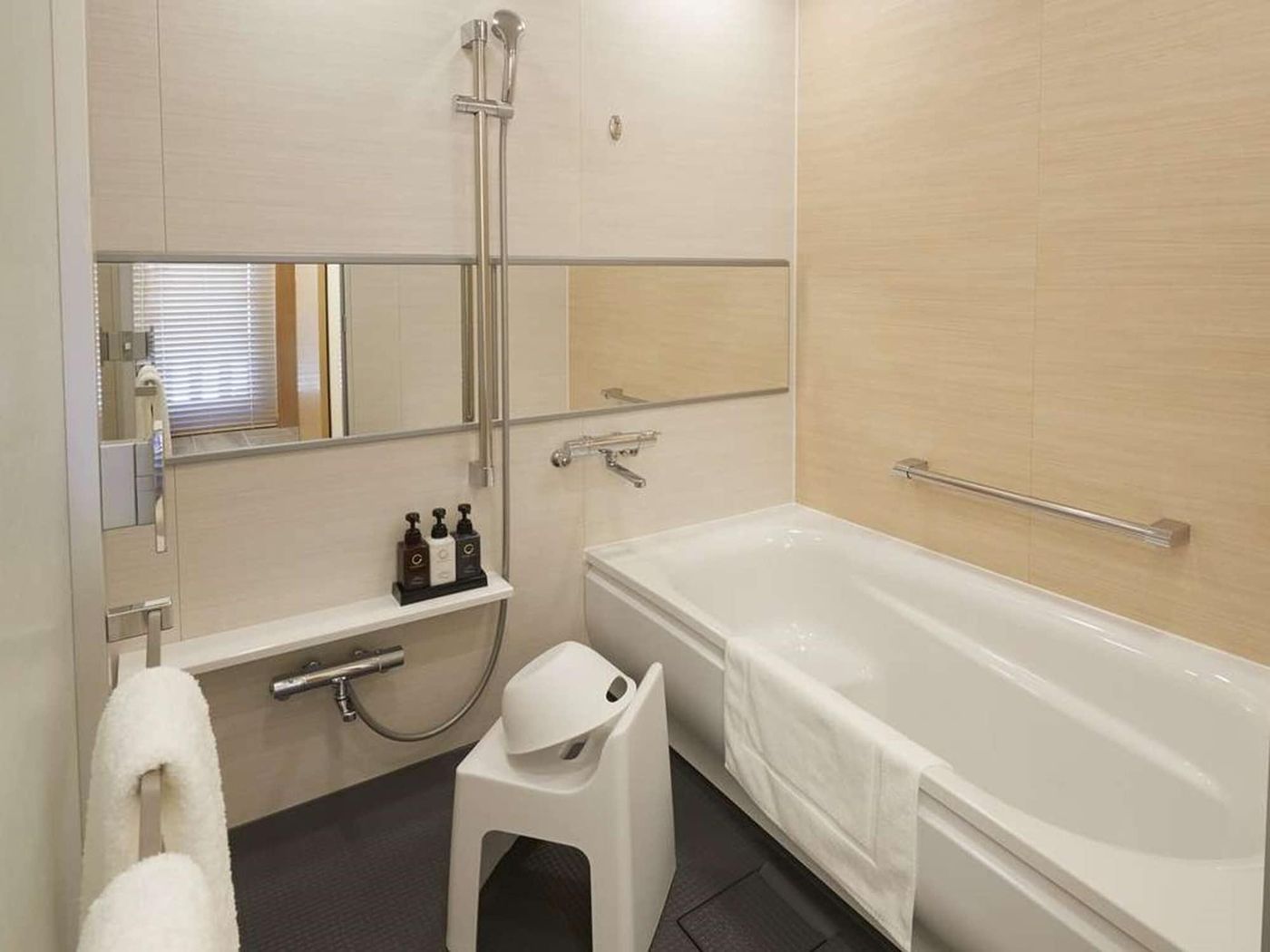 Tokyo East Side Hotel KAIE-Japan-Tokyo-Room-9