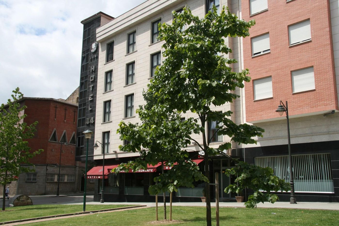 Hotel 44-Spain-GIJON-General view-6