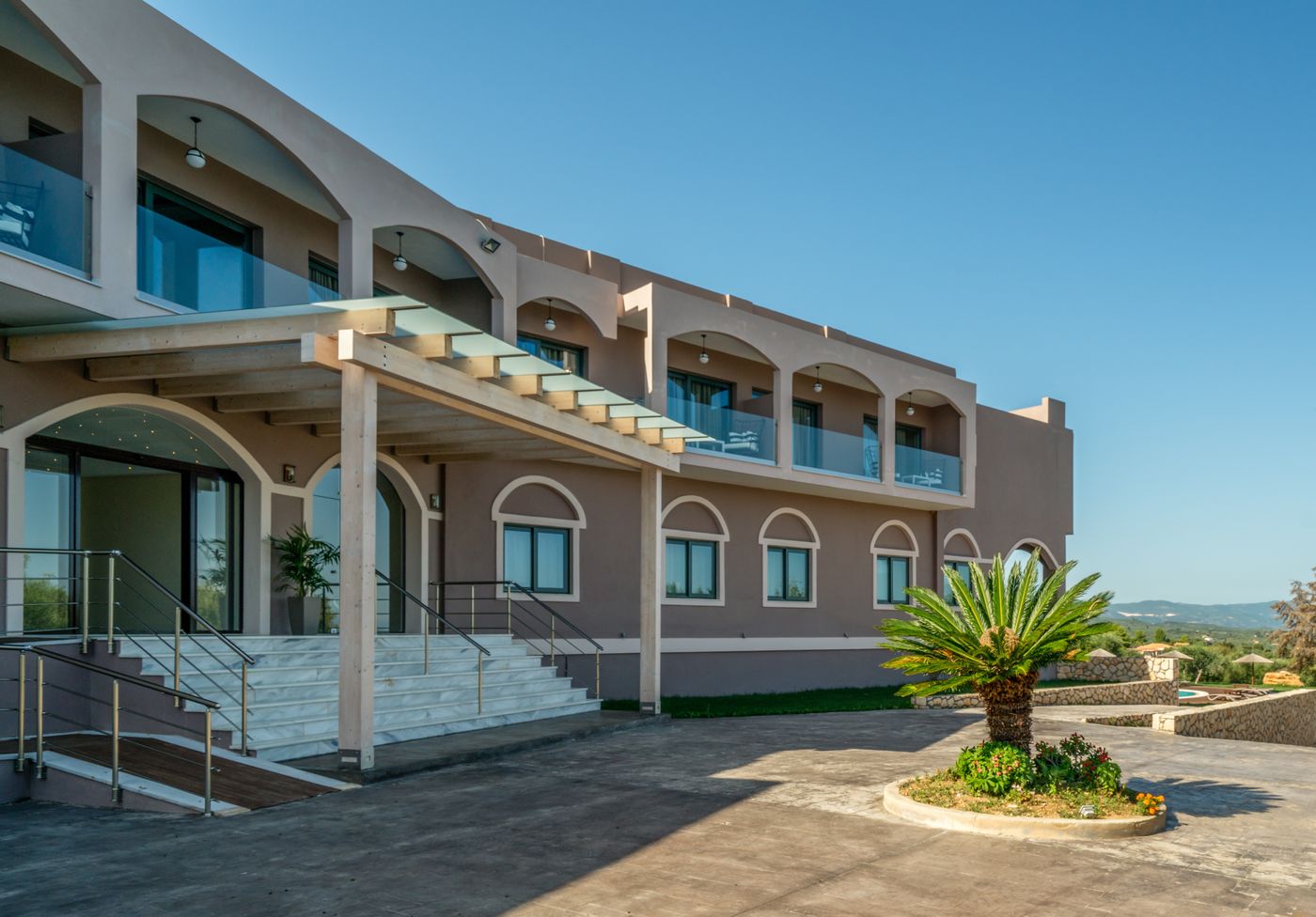 Elegance-Luxury-Executive-Suites---Adults-Only--16---General-view-10