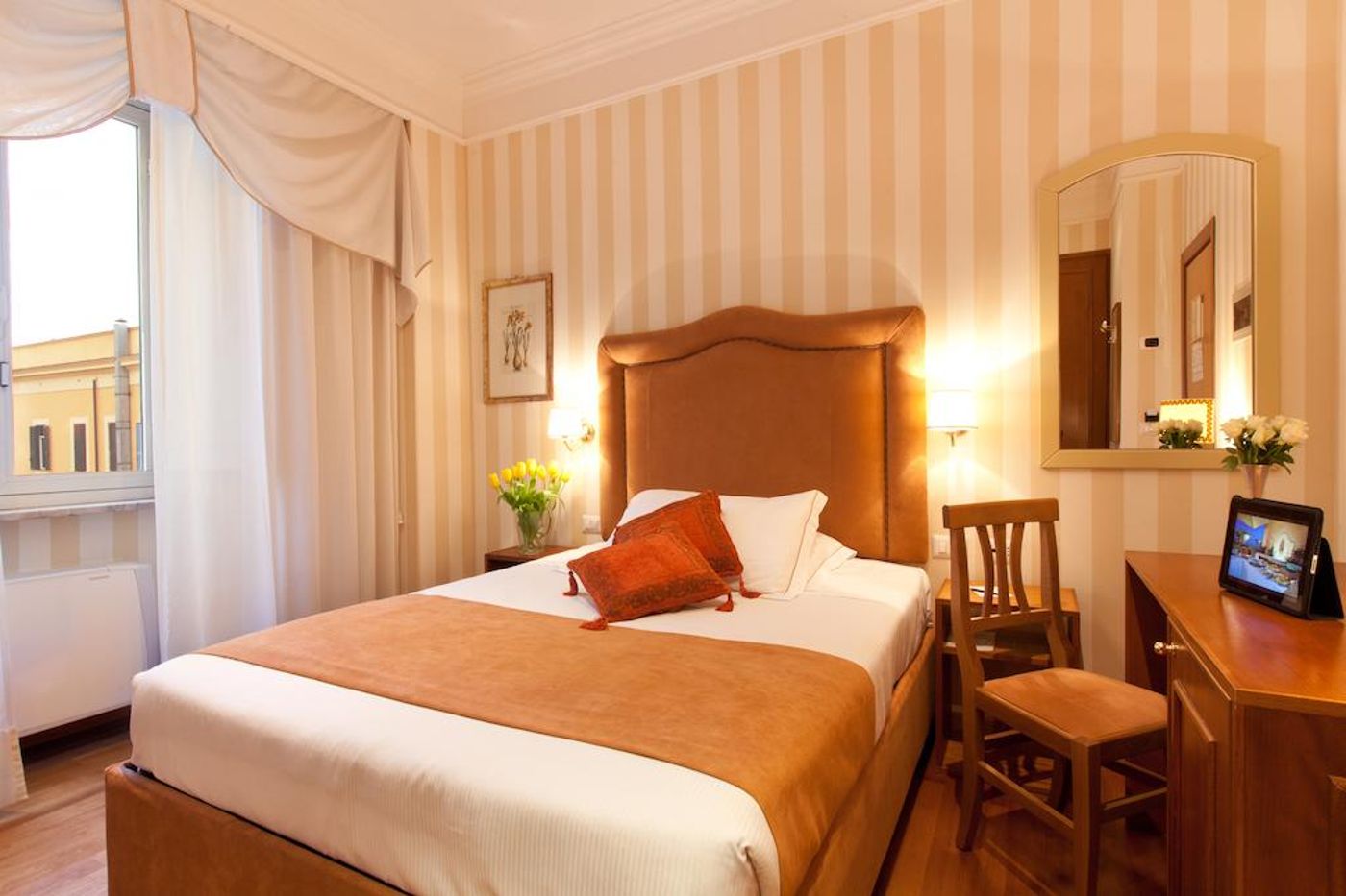 Hotel-Diana-Roof-Garden-Rome-Room-27