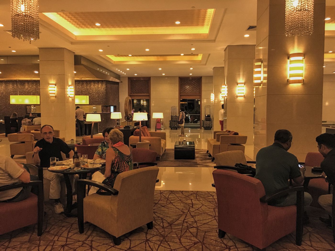 Cinnamon Lakeside Colombo-Sri Lanka-COLOMBO-Lobby-5