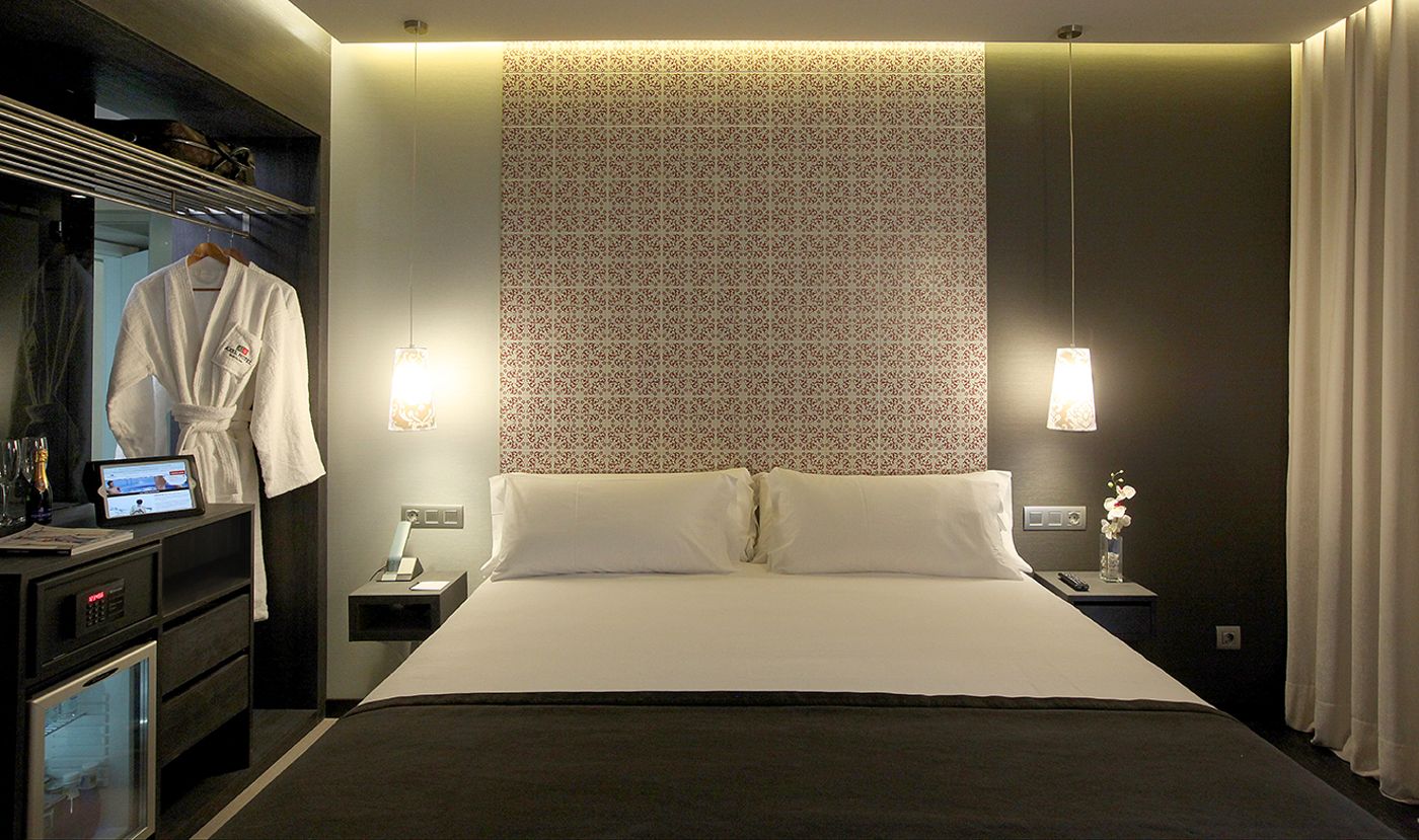 TWO Hotel Barcelona by Axel – Adults only