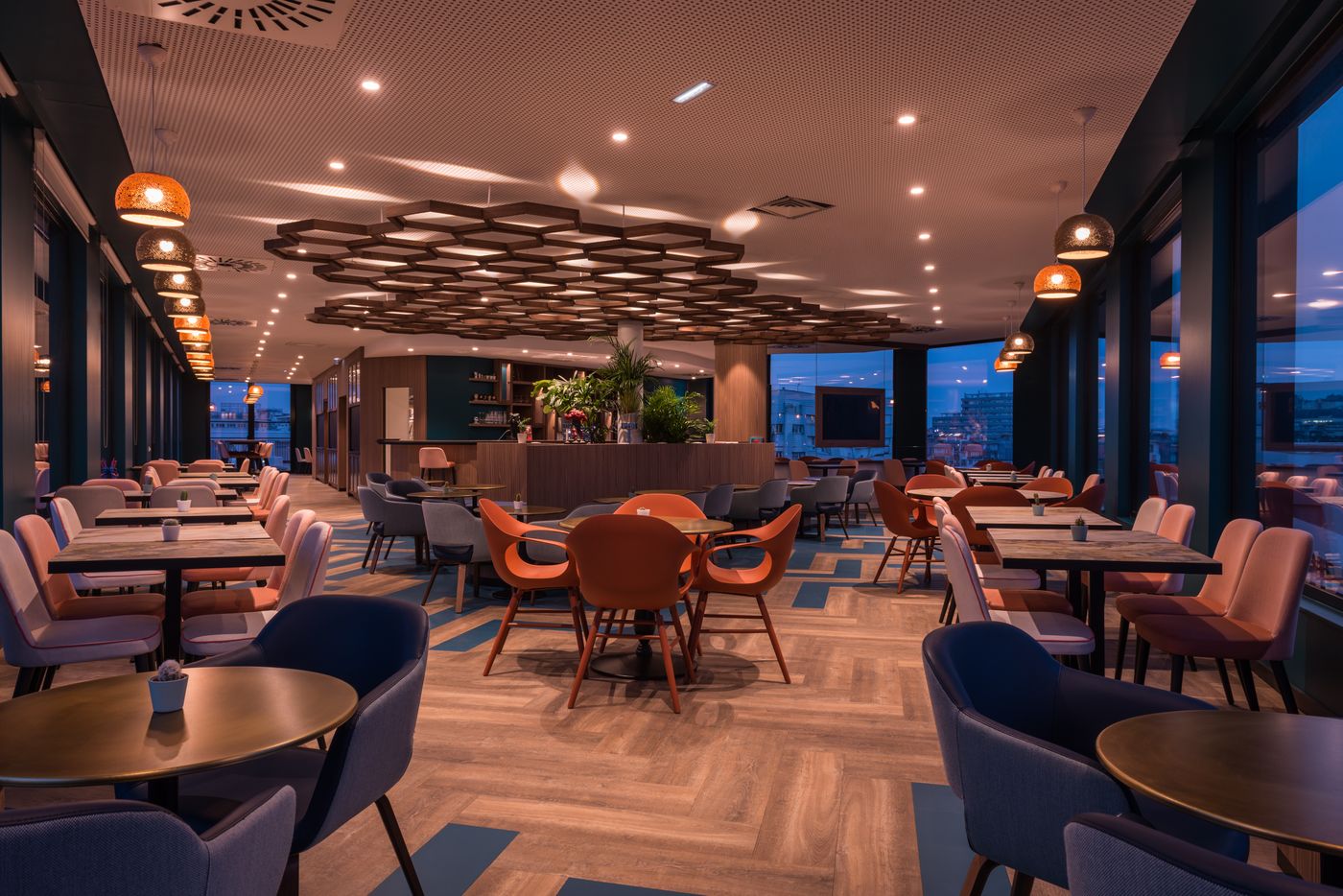 the-Originals-Boutique--Maison-Montmartre--Paris-Bar-13