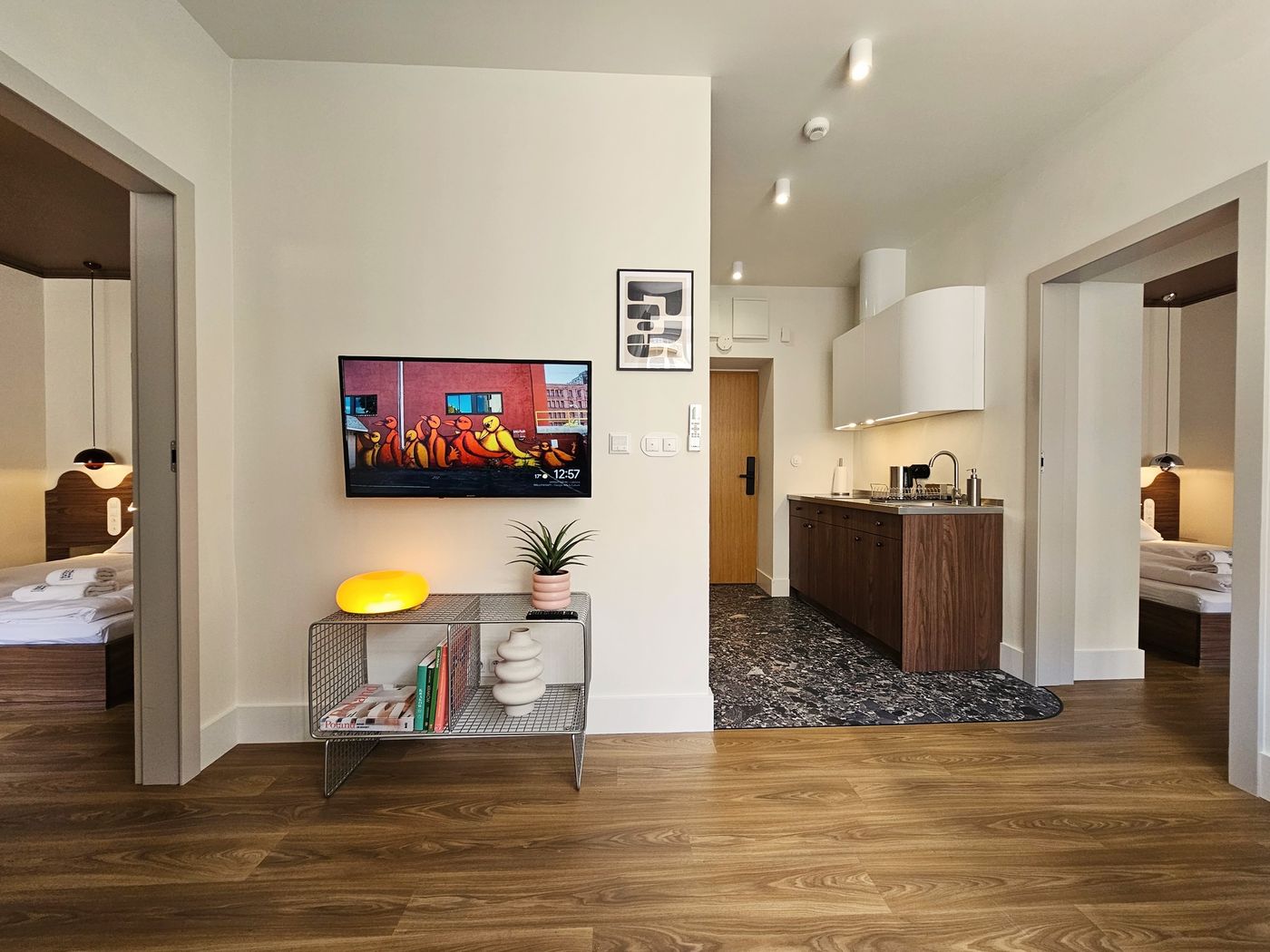 Wine-Apartments-Room-1