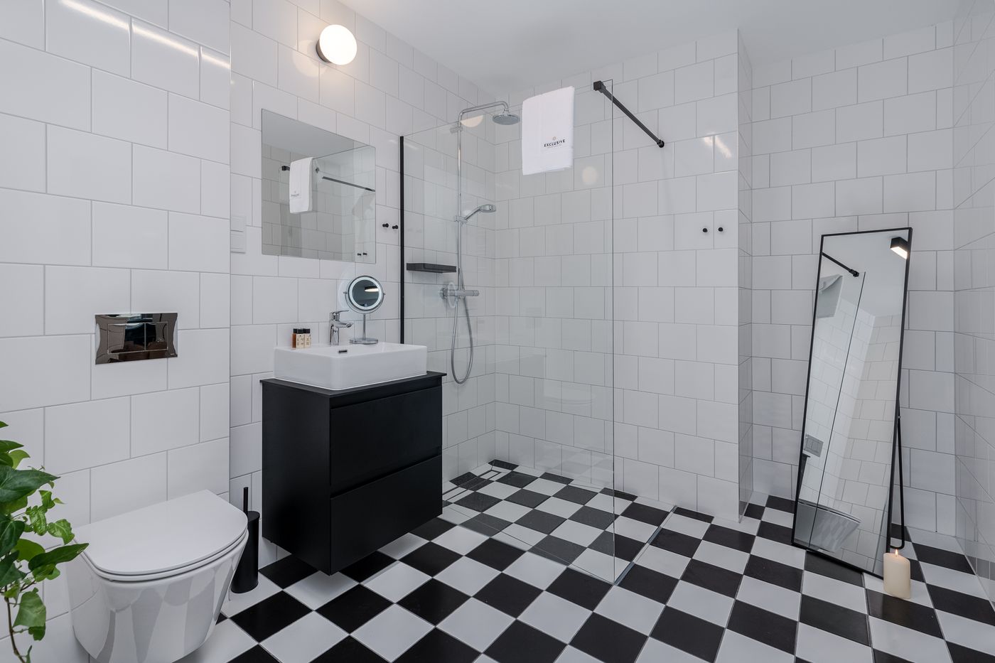 EXCLUSIVE-Aparthotel-Krakow-Lubicz-40-Room-61