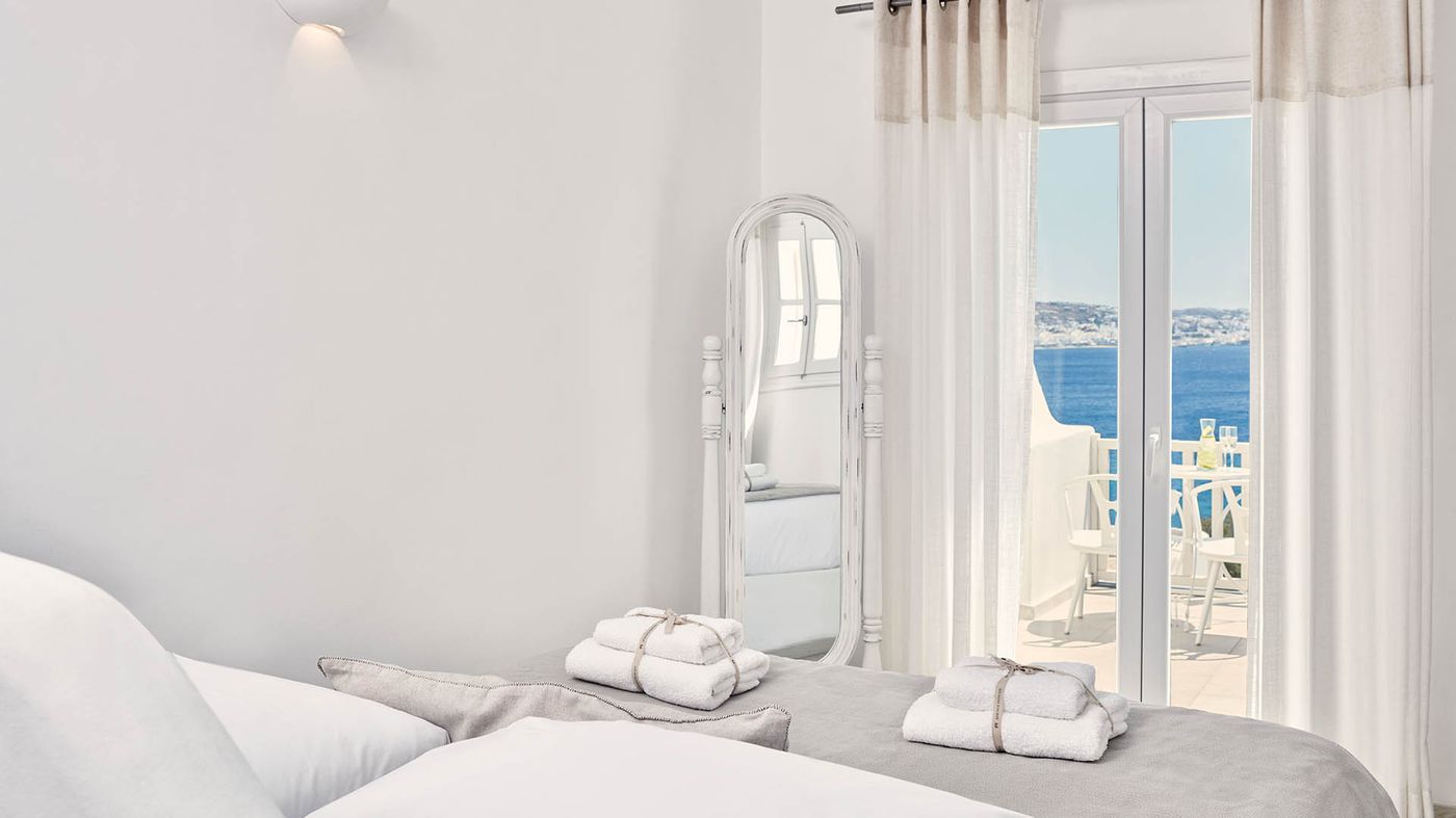 Mykonos-Princess-Hotel-Room-50