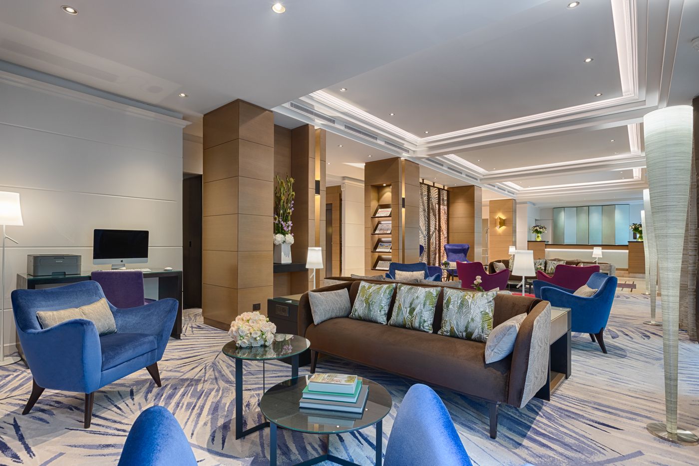 Garden-Elysee-Lobby-11