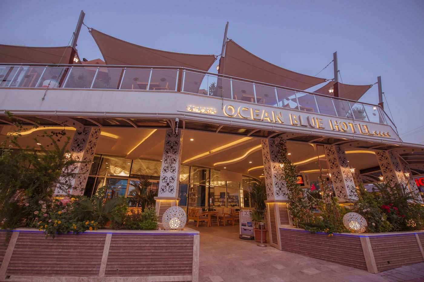 Ocean-Blue-High-Class-Hotel-General-view-21