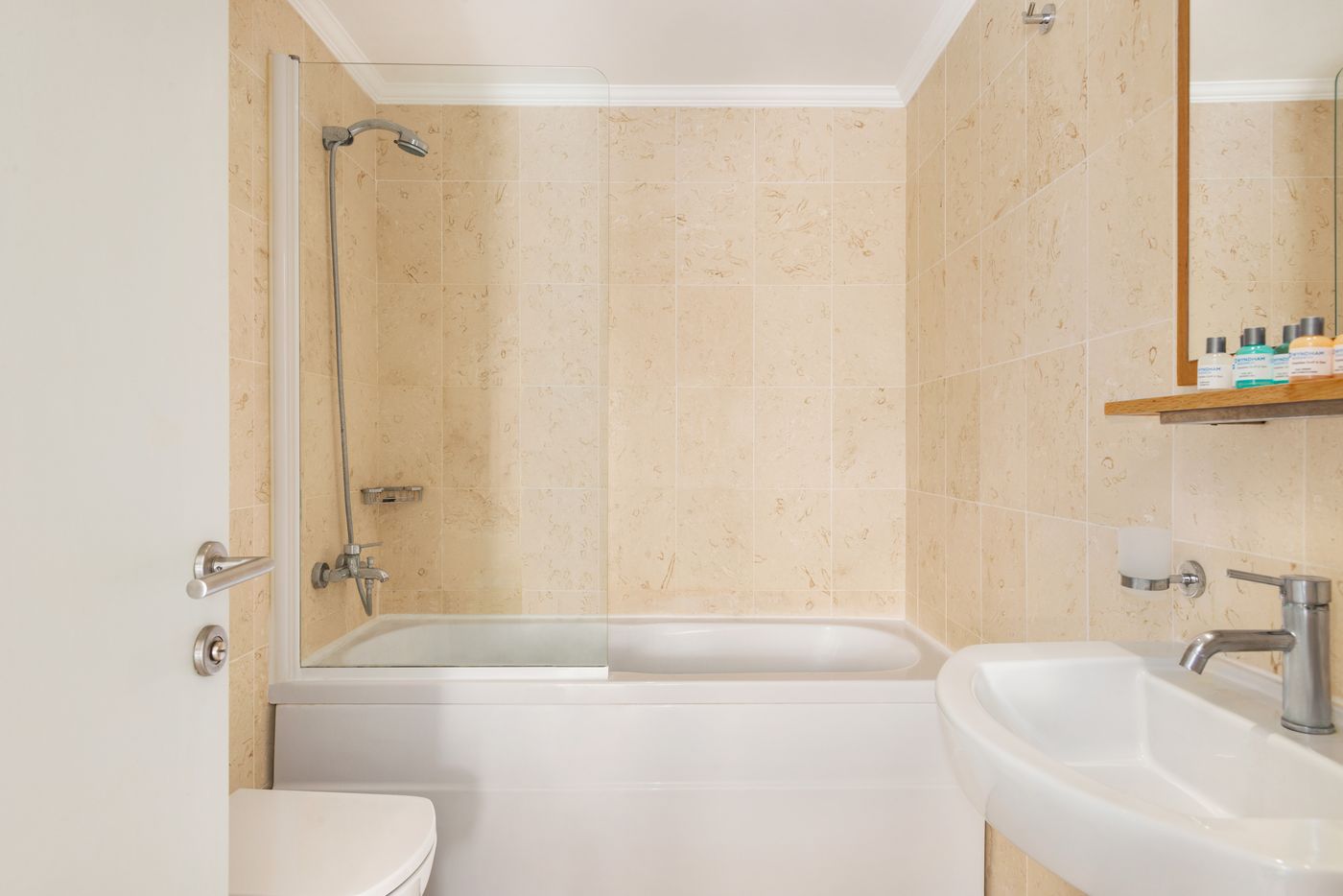 Kusadasi-Golf---Spa-Resort-Room-58