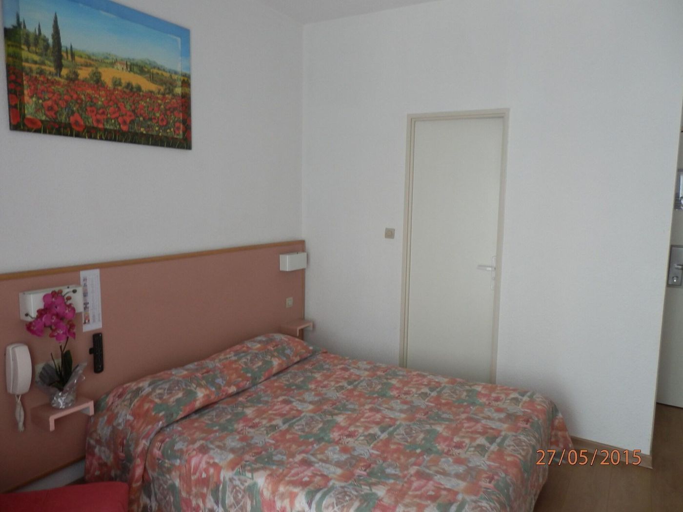 De Paris-France-LOURDES-Room-10