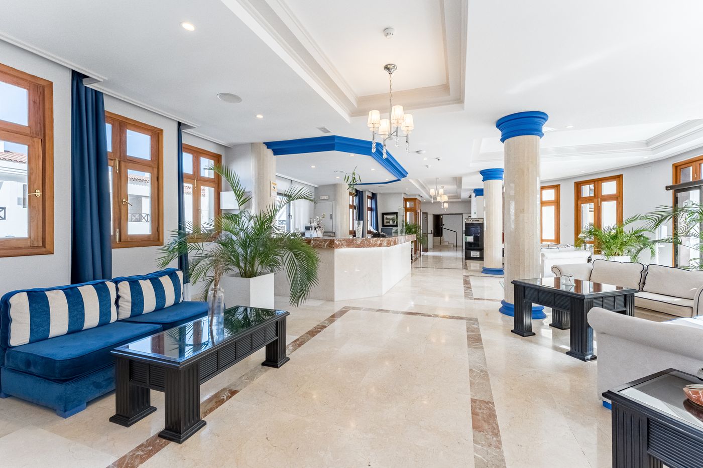 Klayman Olivina Apartments