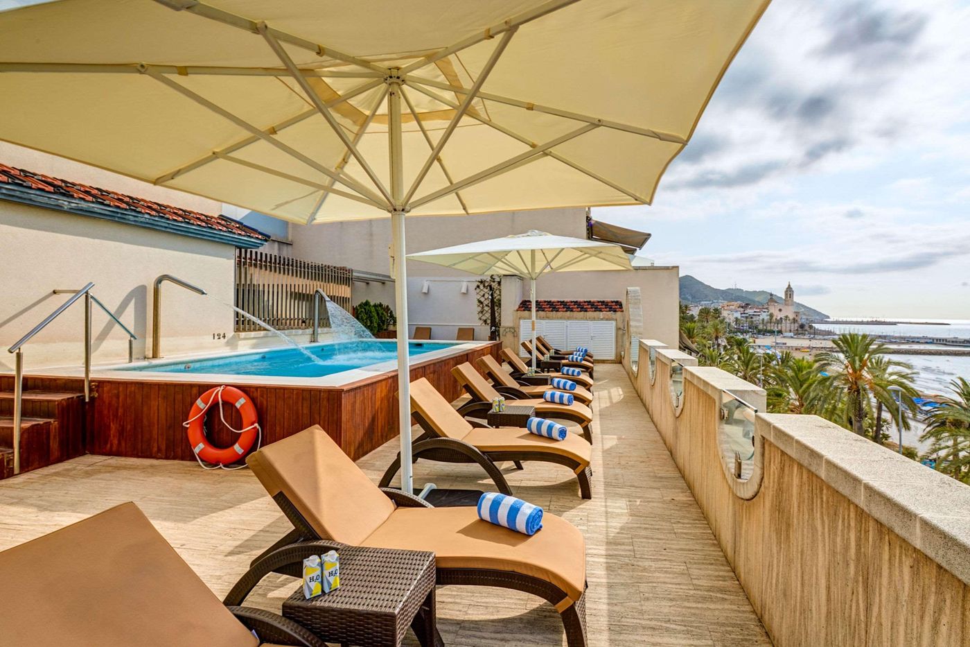 Sercotel-Kalma-Sitges-Pool-4