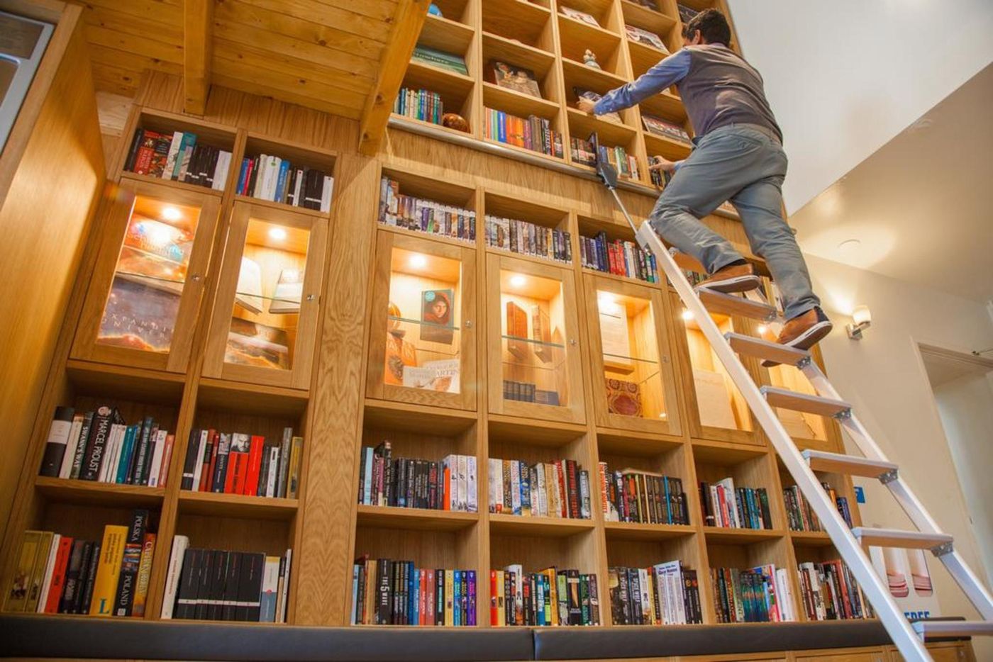 Hotel-Library-Amsterdam-Lobby-41