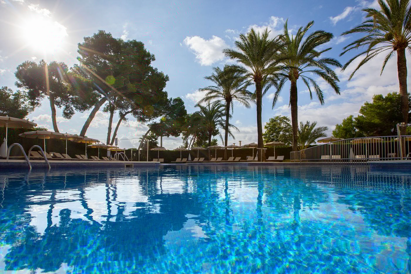 New - Mar Hotels Playa de Muro Suites