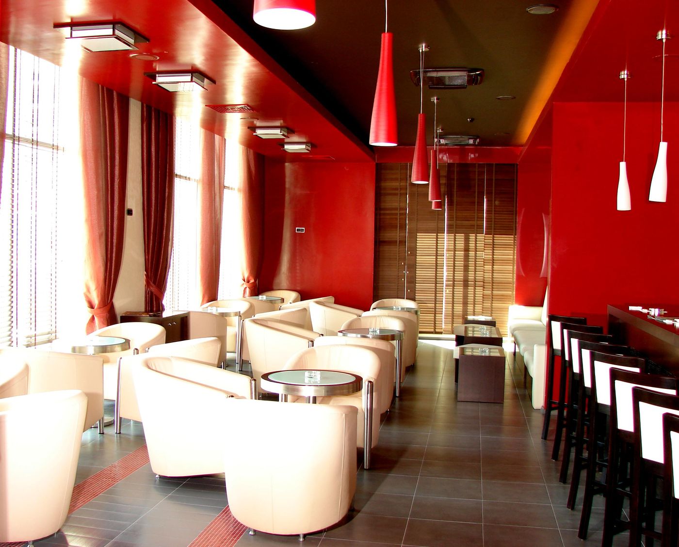 Sunset-Resort-Lobby-63