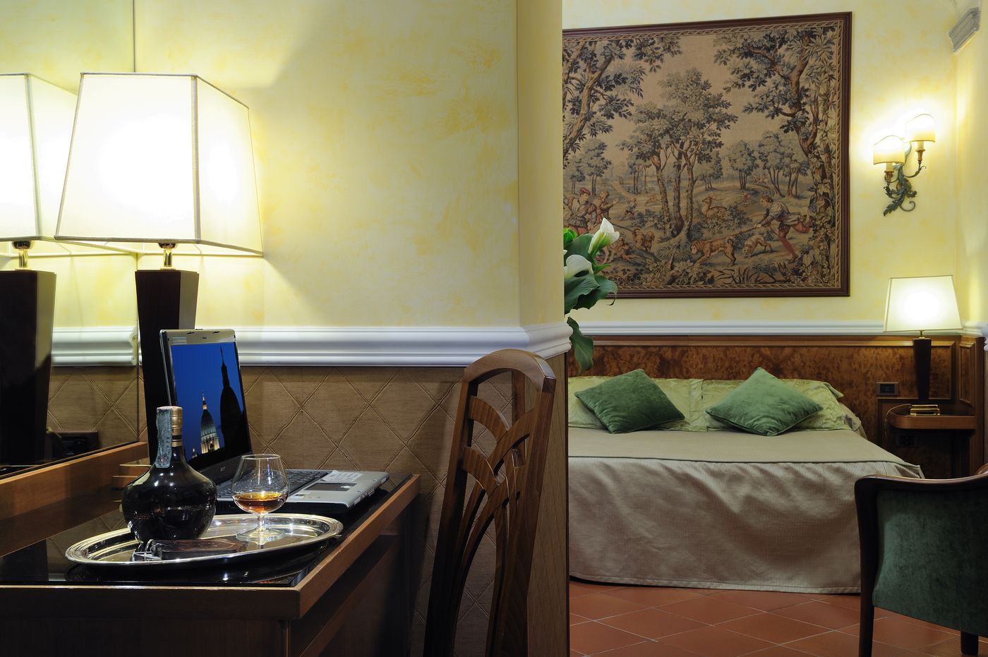 Farnese-Room-19