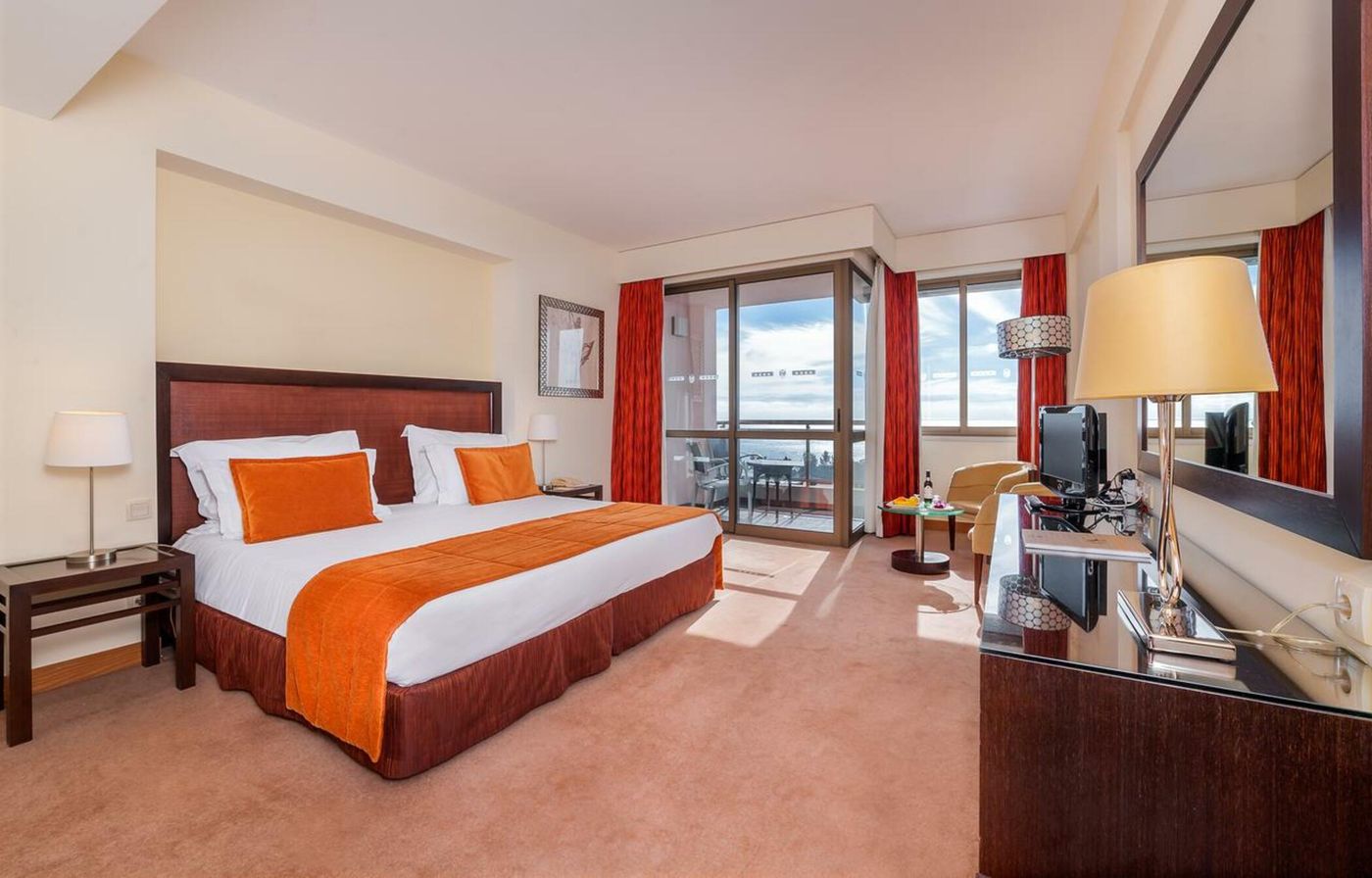 TUI-Blue-Gardens-Adults-Only-Savoy-Signature-Room-12