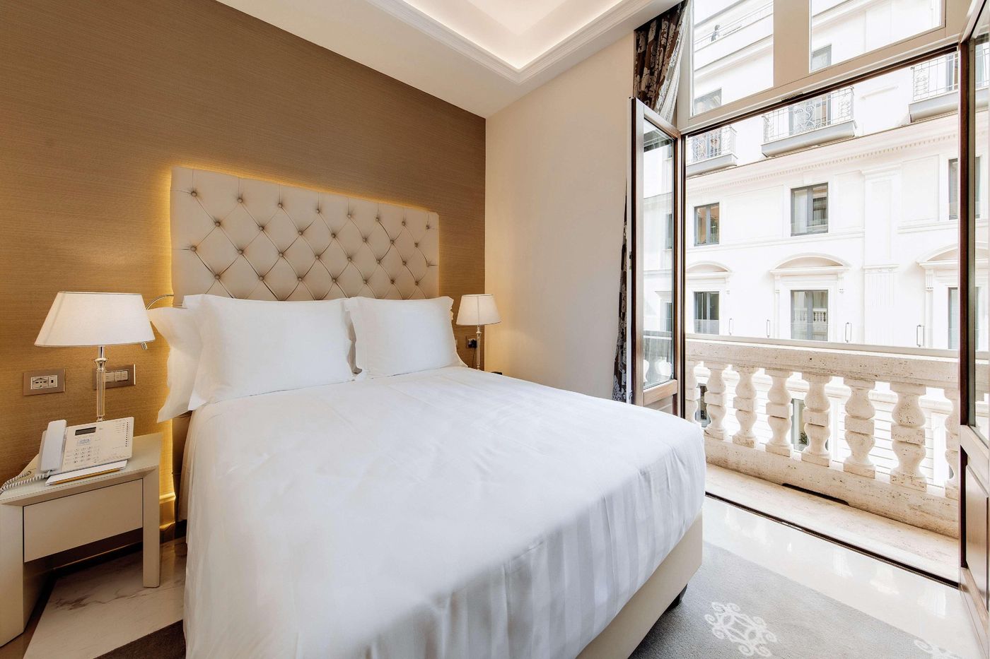 Aleph-Rome-Hotel--Curio-Collection-by-Hilton-Room-35