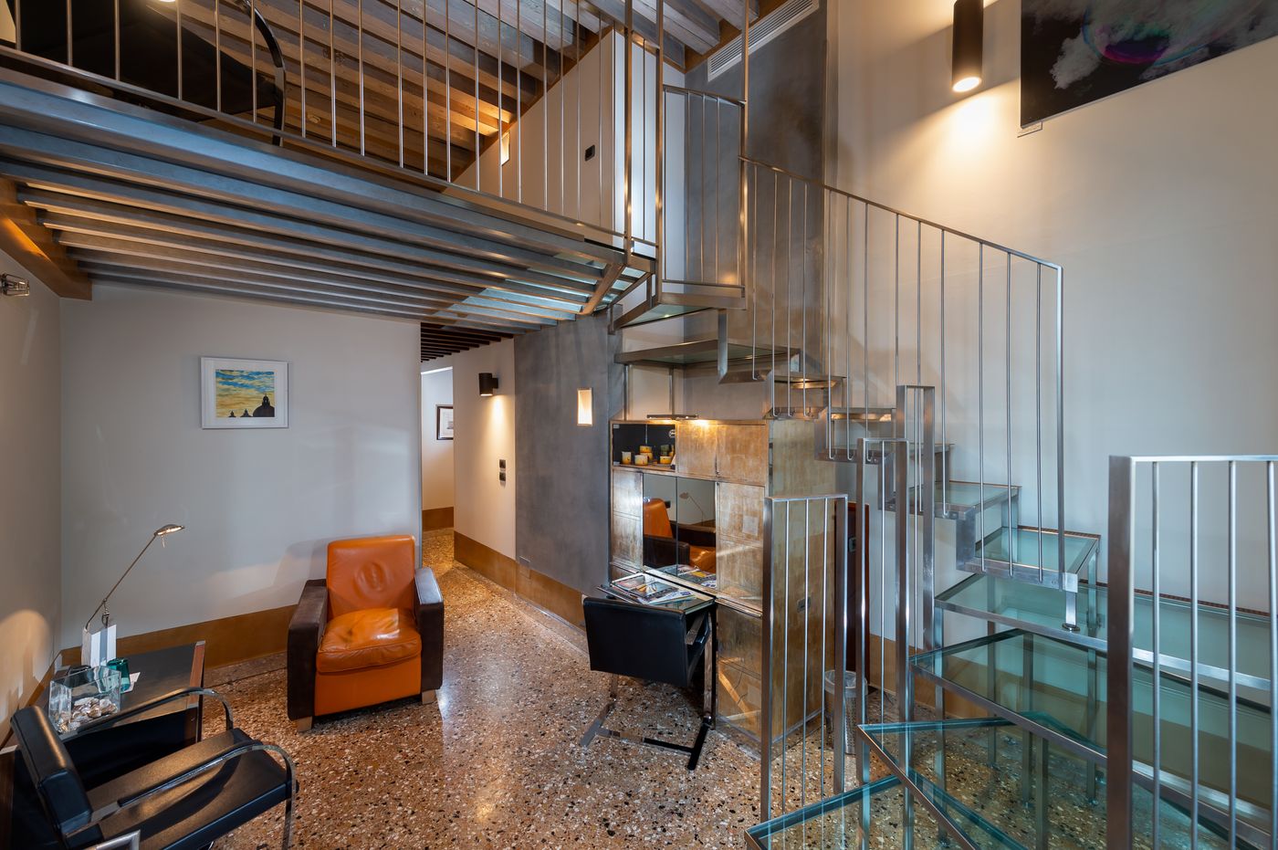 Ca--Pisani-Hotel-Room-3