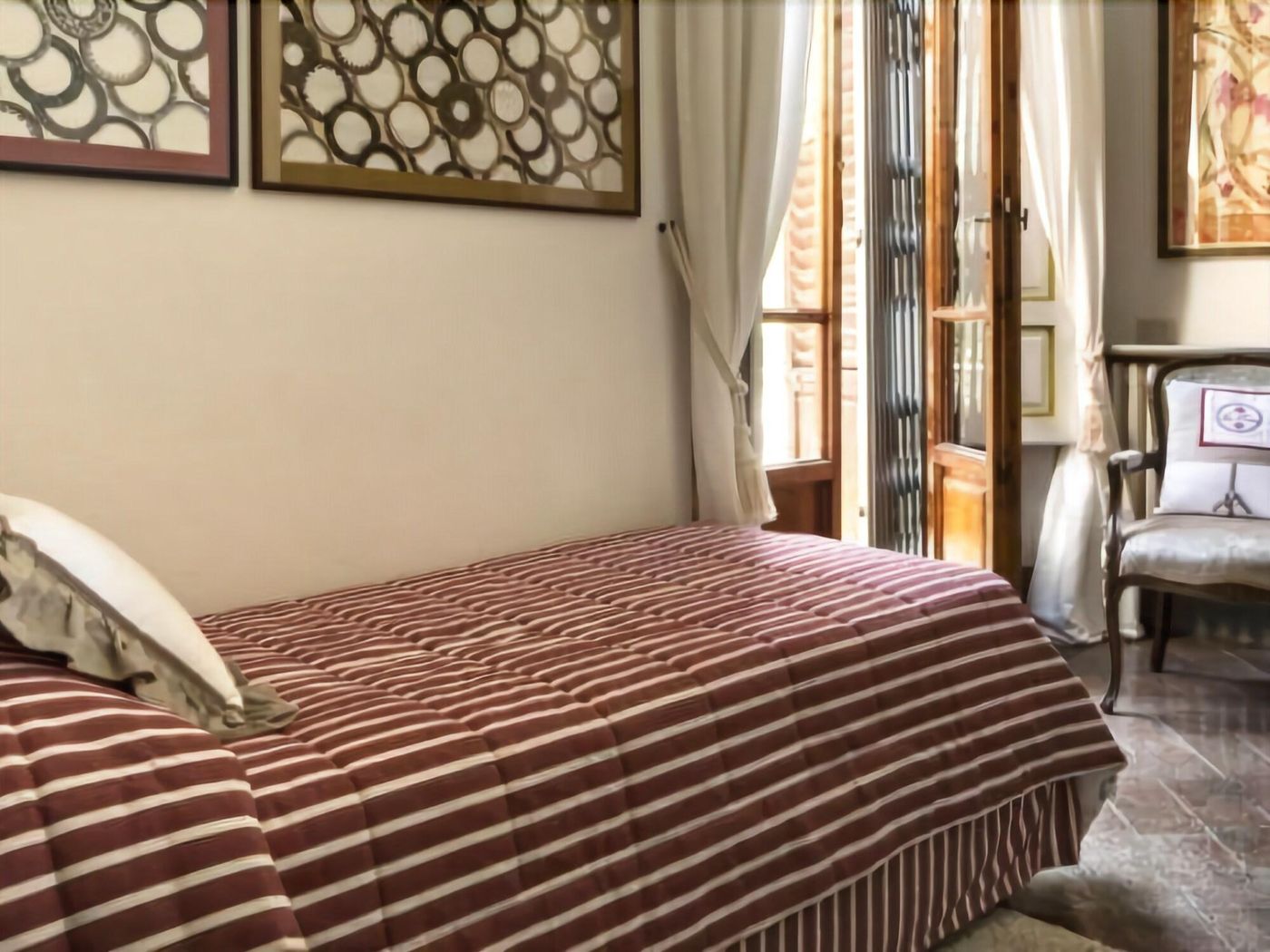 Villa-Vistarenni-Room-28