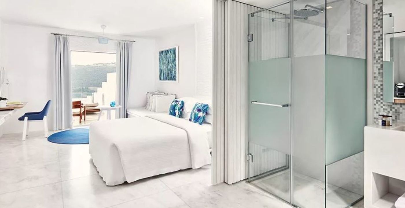 Myconian-Ambassador-Hotel-Relais---Chateaux-Hotel-Room-29