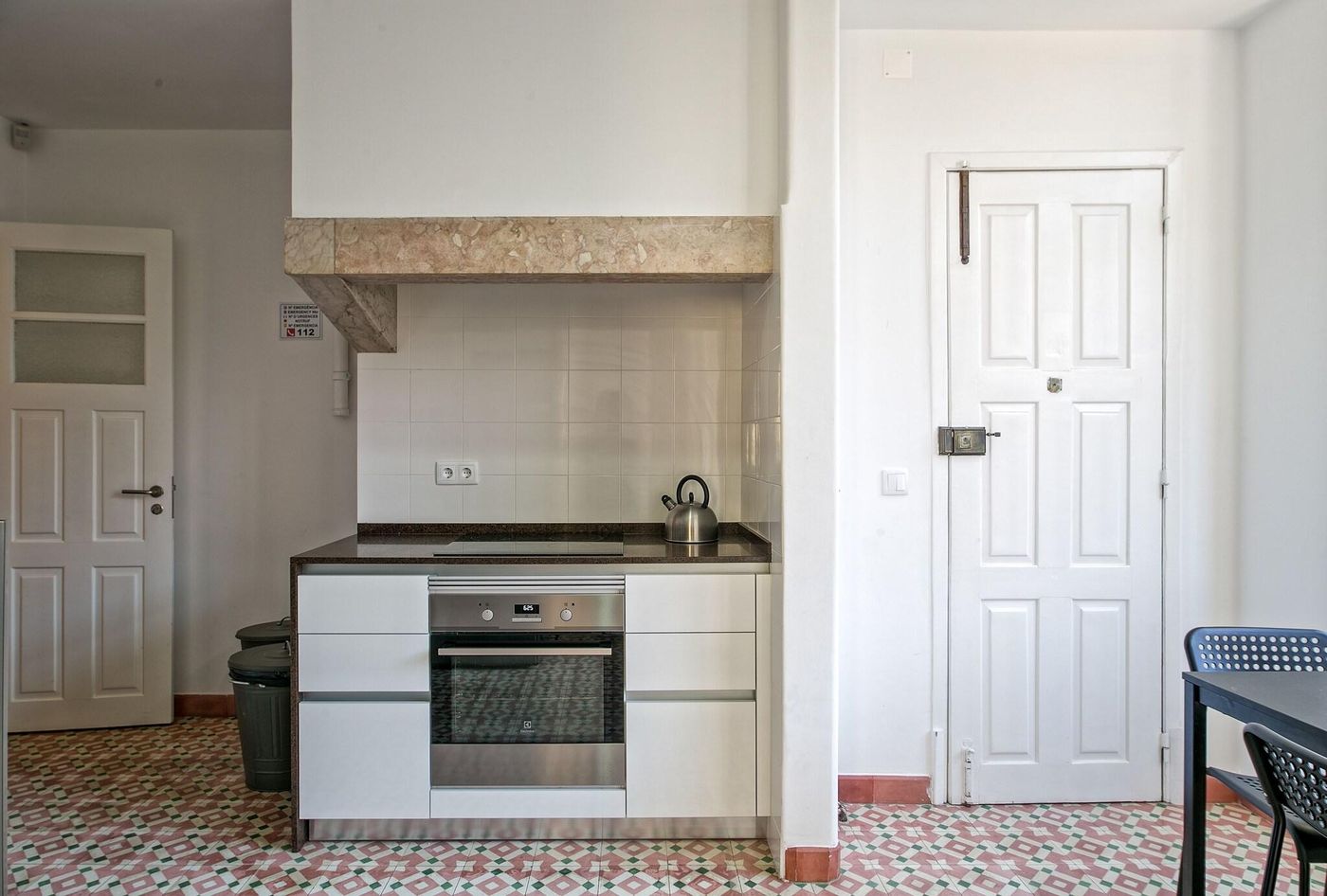 Home-Out-Rooms---Apartments-Room-99