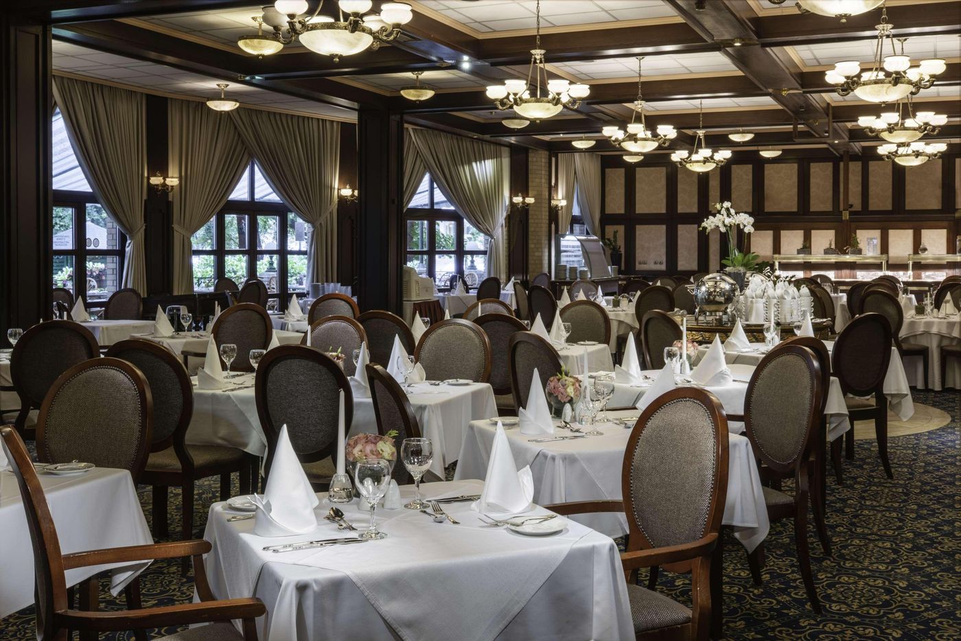 Ensana-Grand-Margaret-Island-Restaurant-27