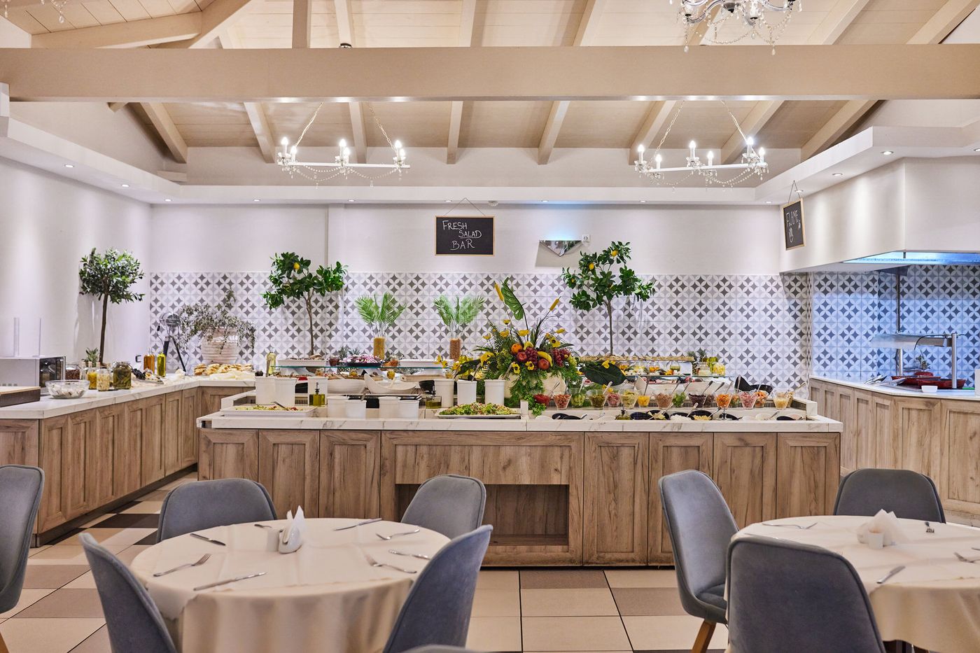 Tsilivi-Beach-Restaurant-44