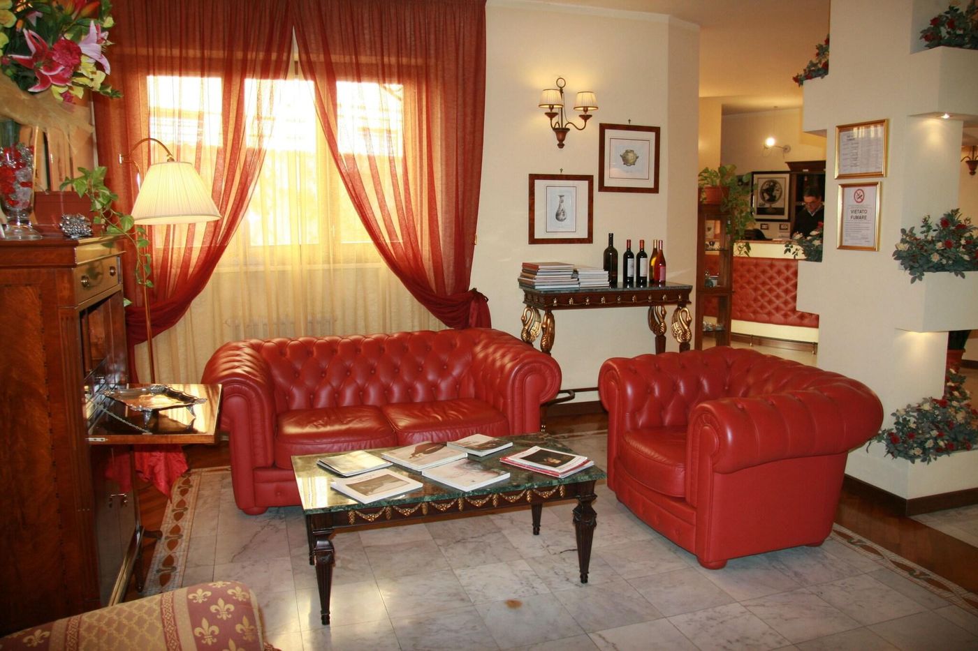 Alessandro Della Spina-Italy-PISA-Lobby-4