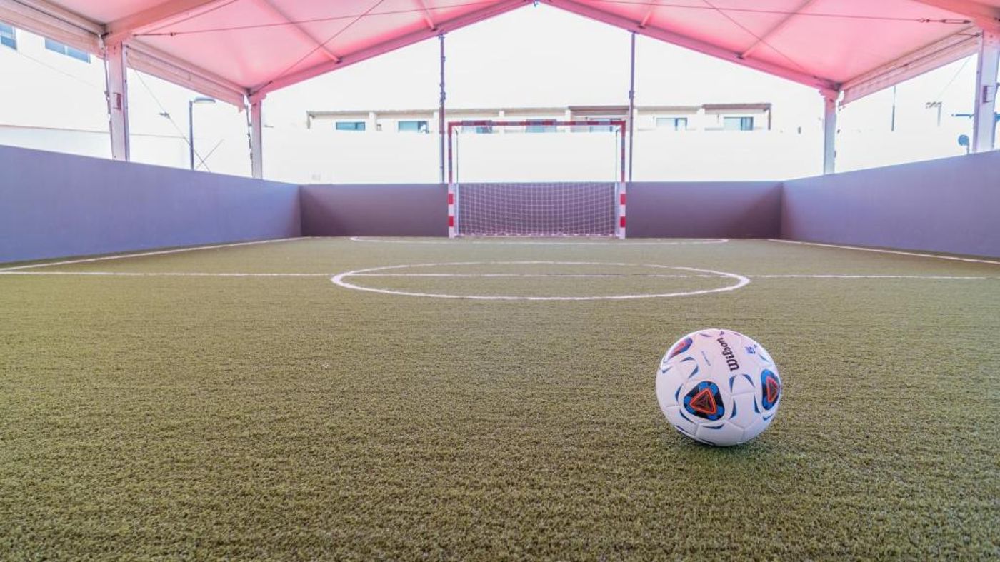 Coral-Cotillo-Beach-Sports-and-Entertainment-58