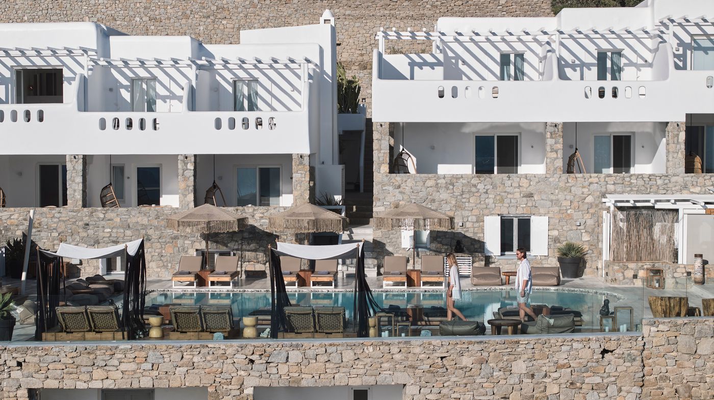 Mykonos-No5-Luxury-Suites---Villas-General-view-11