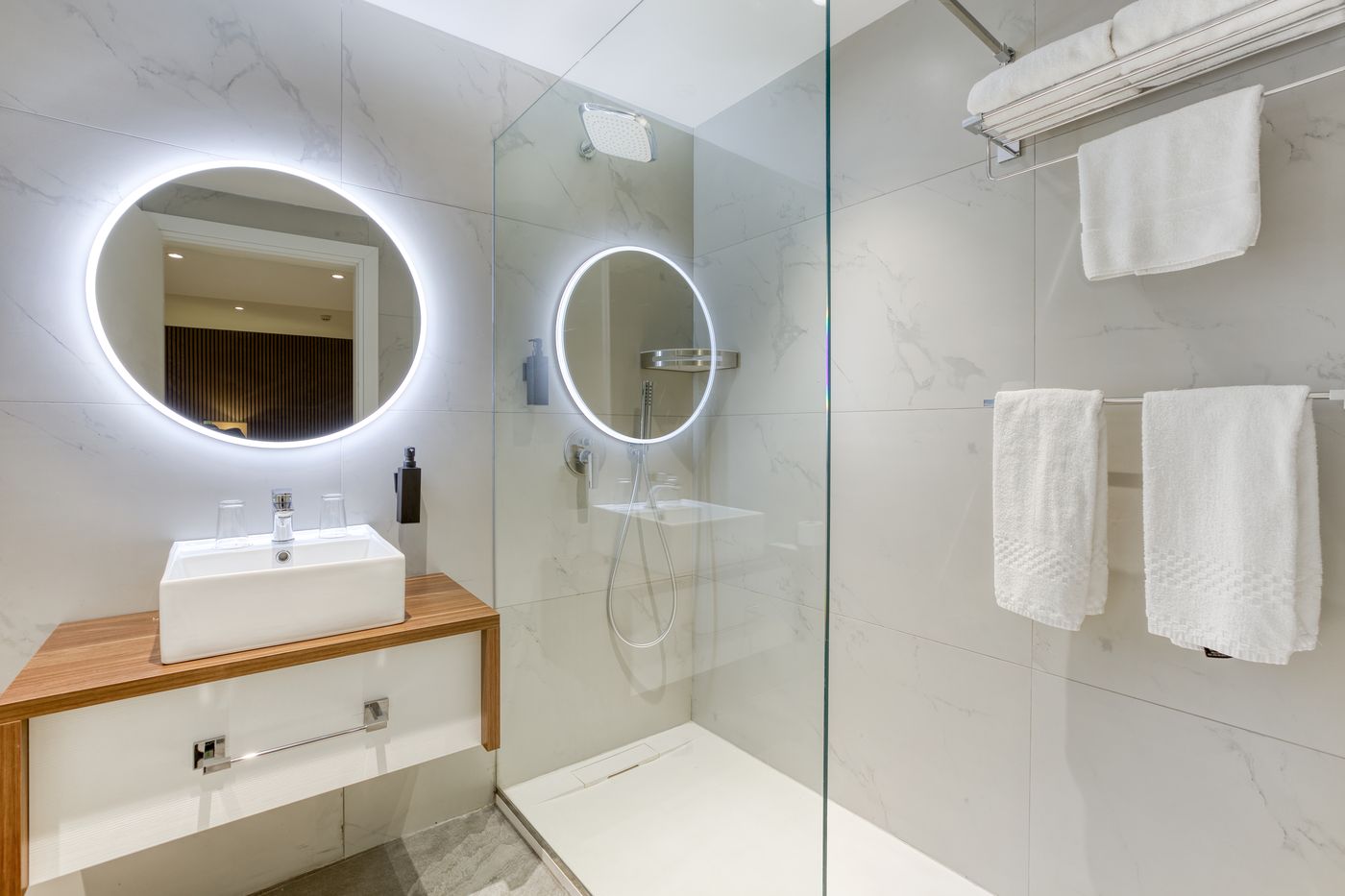 Solana-Hotel---Spa-Room-77