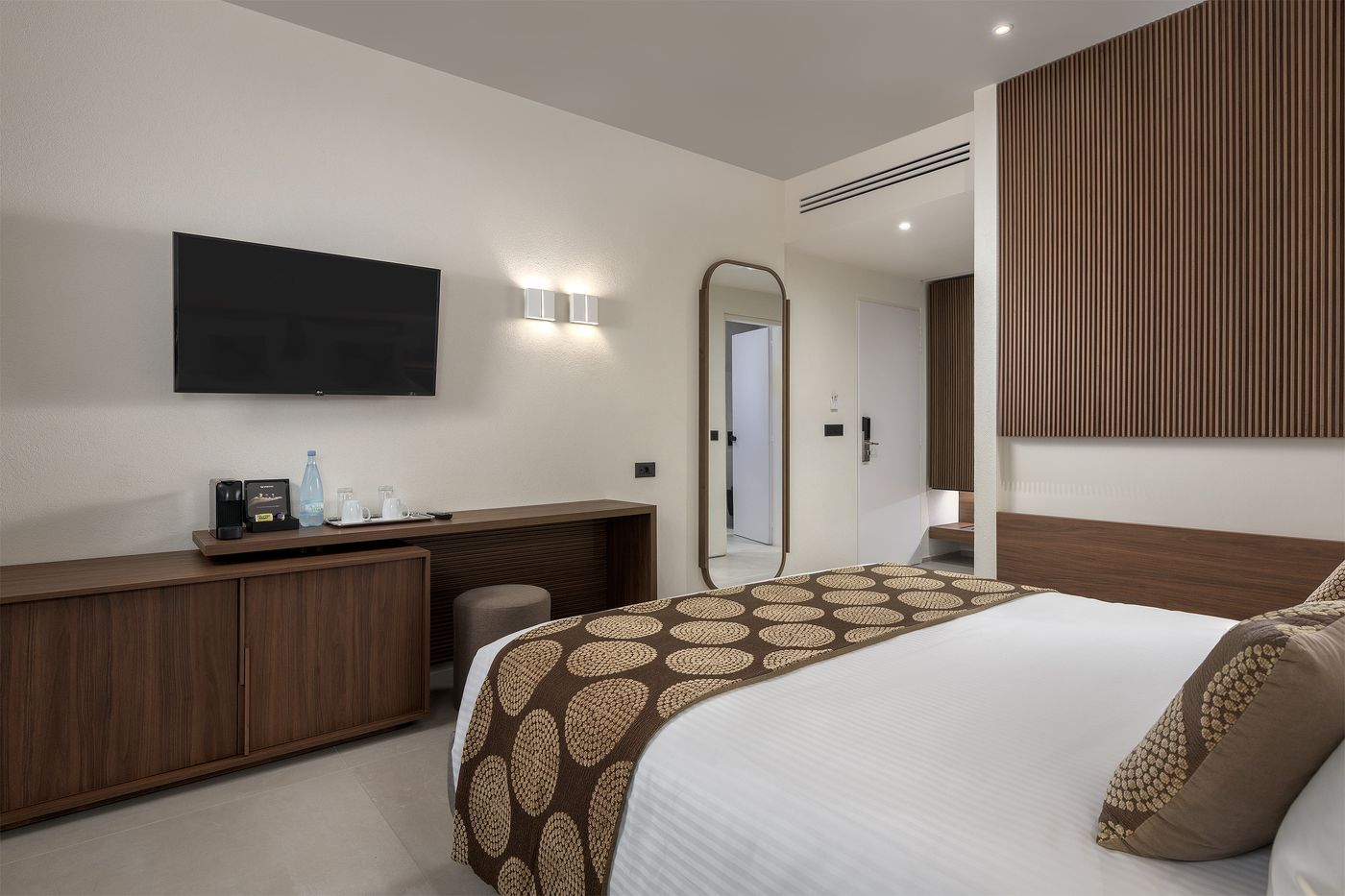 The-Ixian-Grand---All-Suites---Adults-Only--18---Room-43