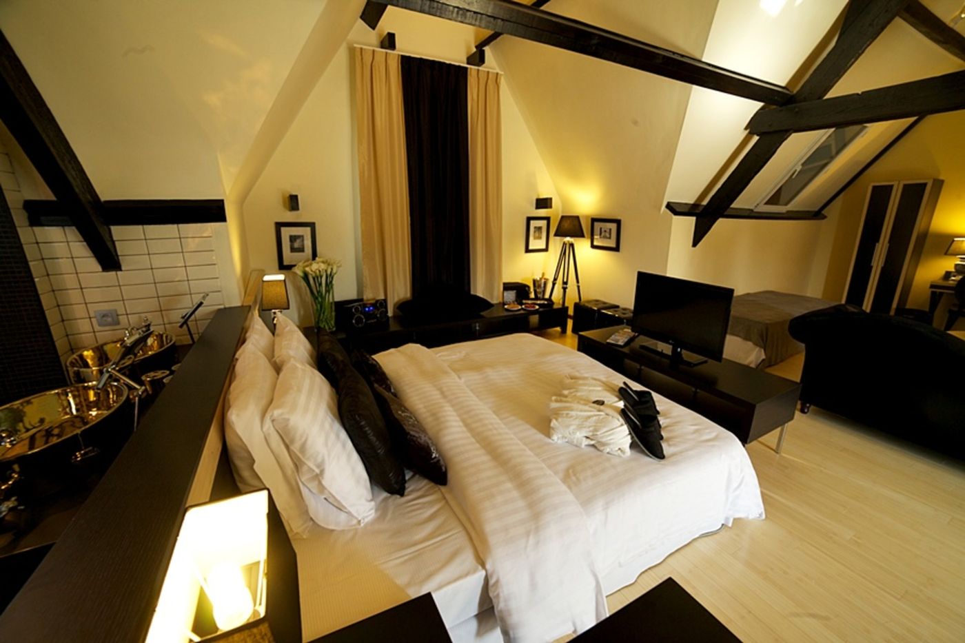 Grand Hotel Normandy-Belgium-Bruges Belgium-Room-8