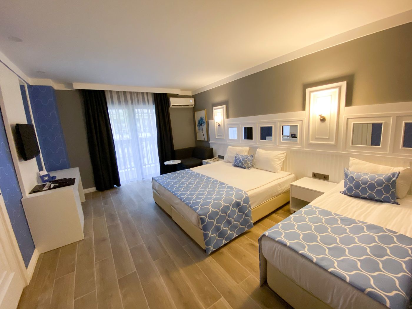 Gypsophila-Club-Marine-Room-18