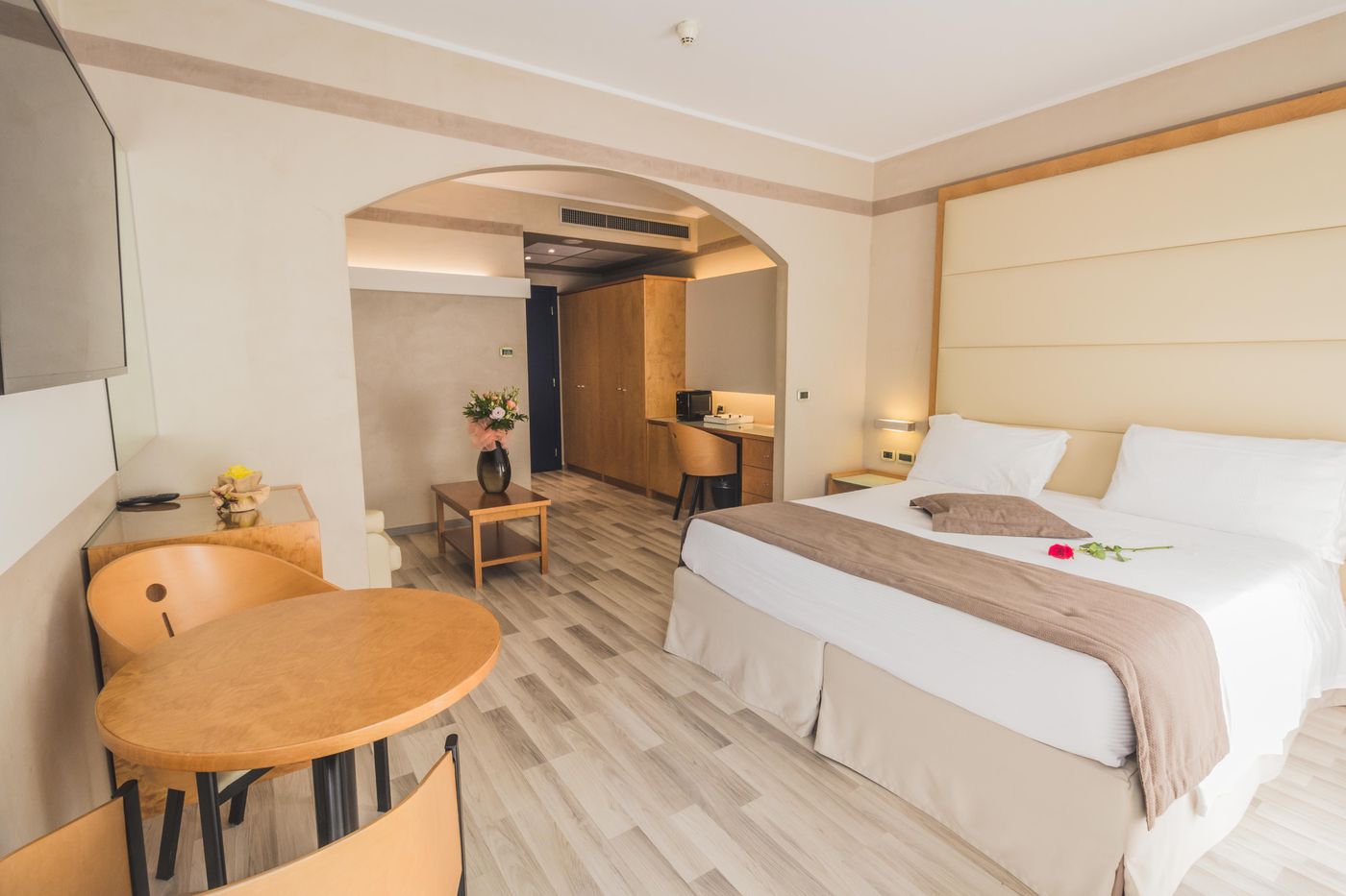 Ai-Pini-Park-Hotel-Room-2