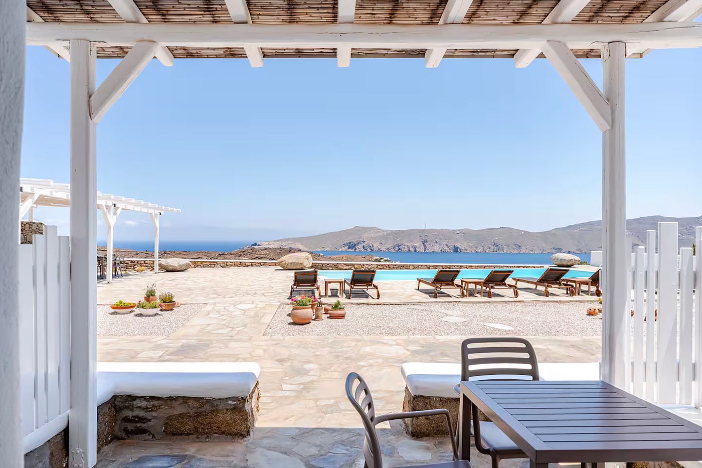 Yakinthos-Residence-Room-49