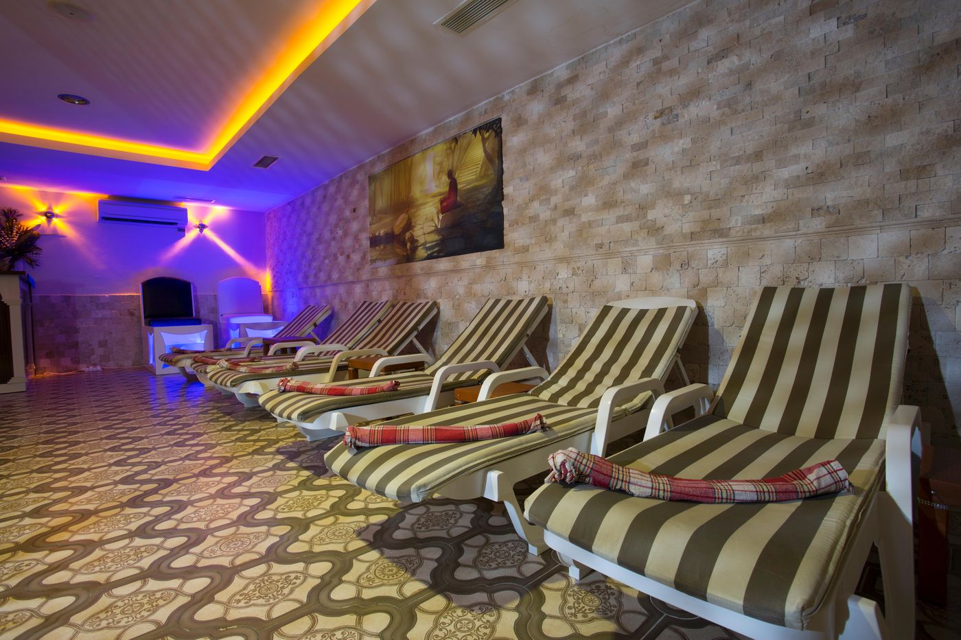 Merve-Sun-Hotel---Spa-Sports-and-Entertainment-47