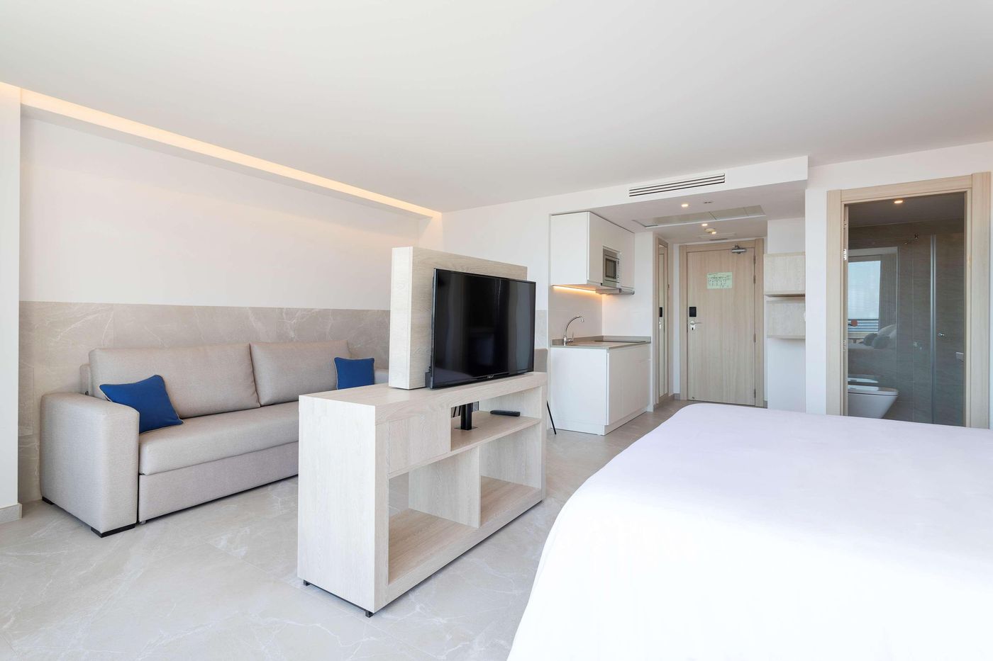Apartamentos-Halley-Affiliated-By-Melia-Room-18