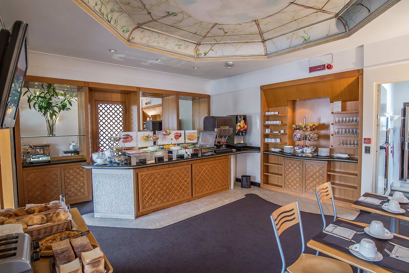 Hotel-Tritone-Restaurant-15